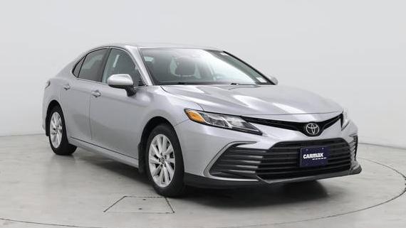 TOYOTA CAMRY 2022 4T1C11AK5NU696575 image