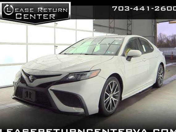 TOYOTA CAMRY 2022 4T1G11AK0NU005907 image
