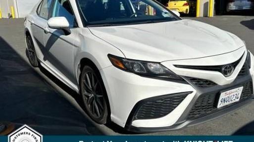 TOYOTA CAMRY 2022 4T1G11AK0NU055027 image