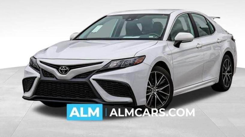 TOYOTA CAMRY 2022 4T1G11AK8NU714262 image