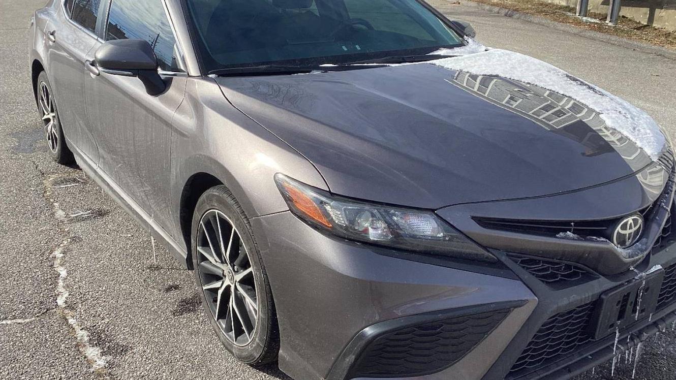 TOYOTA CAMRY 2022 4T1G11AKXNU641122 image