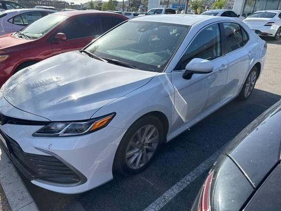 TOYOTA CAMRY 2022 4T1C11AK5NU717893 image