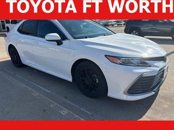 TOYOTA CAMRY 2022 4T1C11AK8NU029791 image