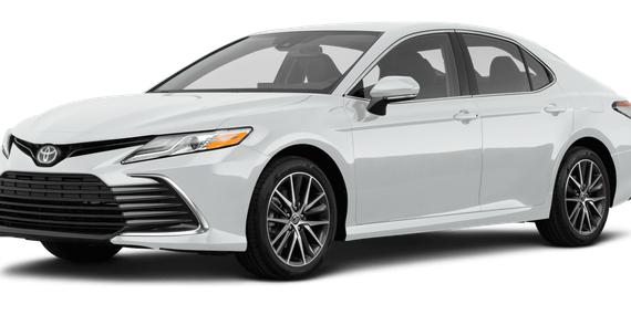 TOYOTA CAMRY 2022 4T1C11AK7NU621960 image