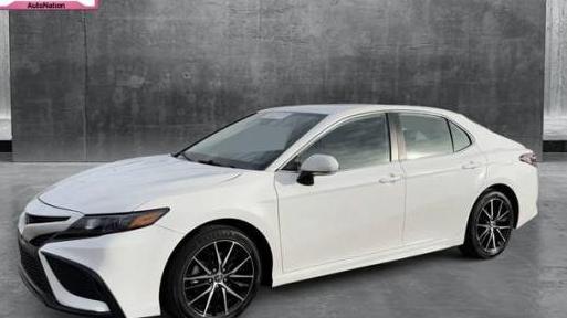 TOYOTA CAMRY 2022 4T1G11AK1NU675658 image