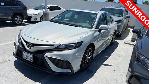 TOYOTA CAMRY 2022 4T1T11AK3NU070166 image