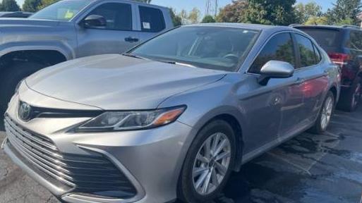 TOYOTA CAMRY 2022 4T1C11AK0NU652810 image