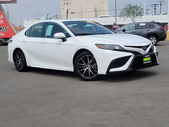 TOYOTA CAMRY 2022 4T1G11AK9NU062770 image