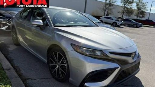 TOYOTA CAMRY 2022 4T1G11AK6NU676997 image