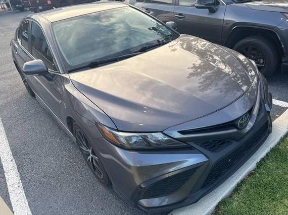 TOYOTA CAMRY 2022 4T1T11AK0NU701357 image