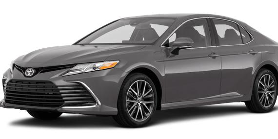 TOYOTA CAMRY 2022 4T1C11AK0NU050845 image