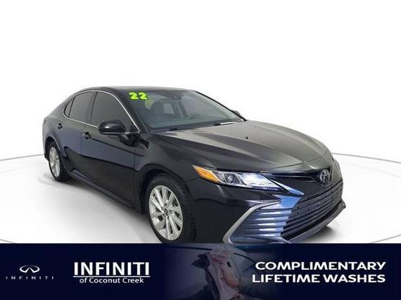 TOYOTA CAMRY 2022 4T1C11AK6NU711813 image