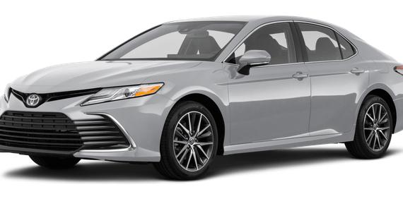 TOYOTA CAMRY 2022 4T1C11AK6NU620105 image