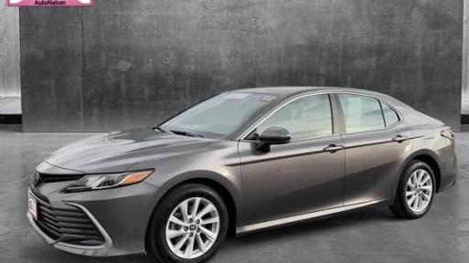 TOYOTA CAMRY 2022 4T1C11AK4NU677435 image