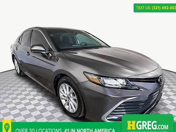 TOYOTA CAMRY 2022 4T1C11AK8NU499819 image
