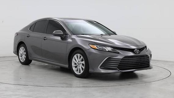 TOYOTA CAMRY 2022 4T1C11AK6NU069741 image