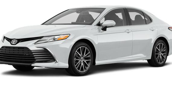TOYOTA CAMRY 2022 4T1C11AK2NU057912 image