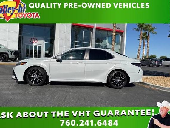 TOYOTA CAMRY 2022 4T1G11AKXNU047887 image