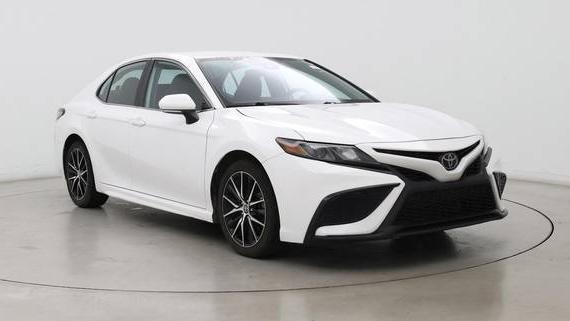 TOYOTA CAMRY 2022 4T1G11AK1NU672596 image