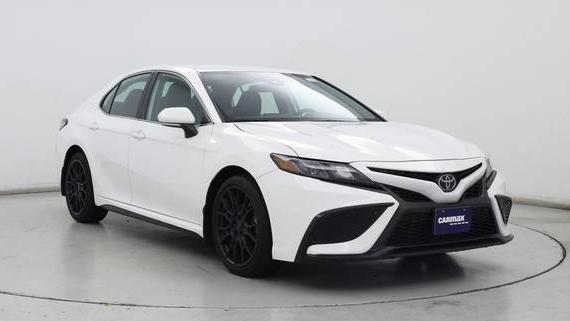 TOYOTA CAMRY 2022 4T1G11AK2NU703693 image