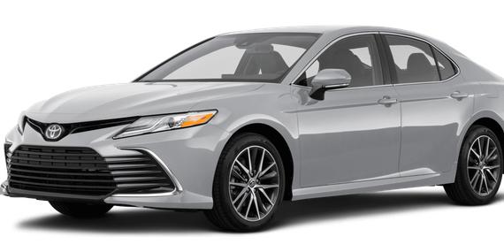 TOYOTA CAMRY 2022 4T1C11AK9NU717055 image