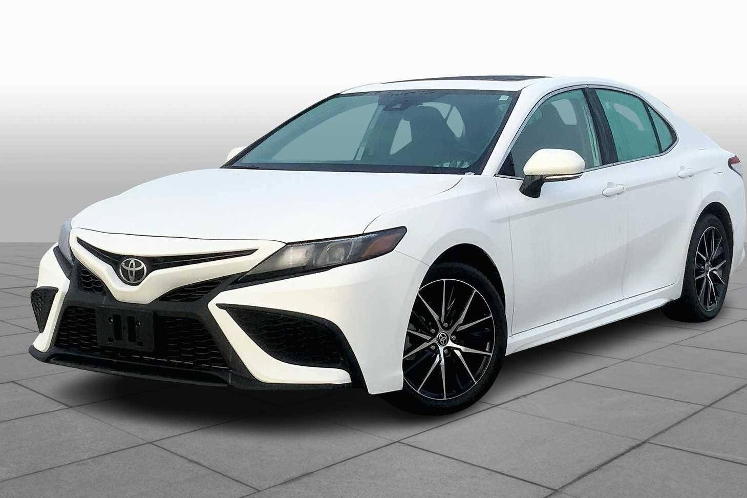 TOYOTA CAMRY 2022 4T1G11AKXNU703537 image