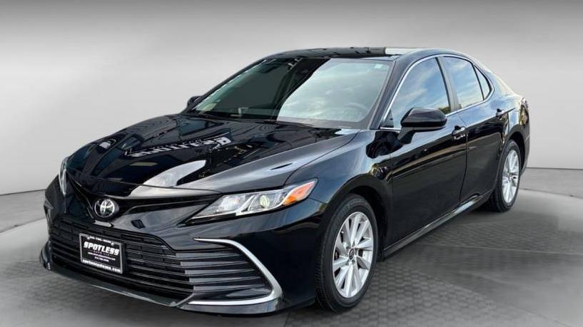 TOYOTA CAMRY 2022 4T1C11AK7NU648138 image