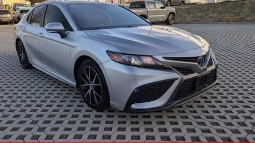 TOYOTA CAMRY 2022 4T1G11BK3NU055392 image