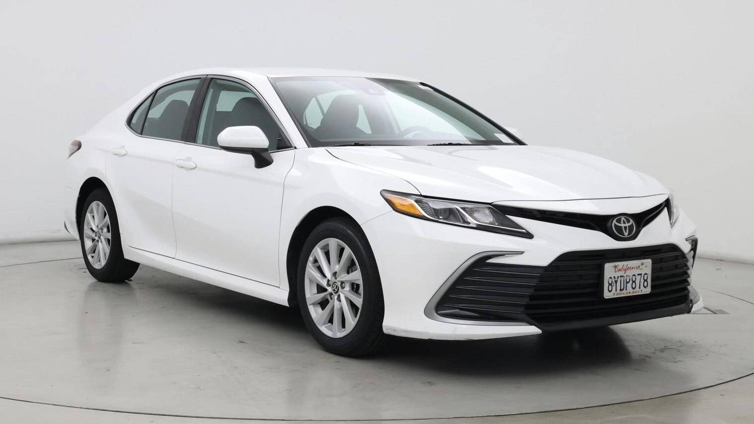 TOYOTA CAMRY 2022 4T1C11AK4NU621608 image