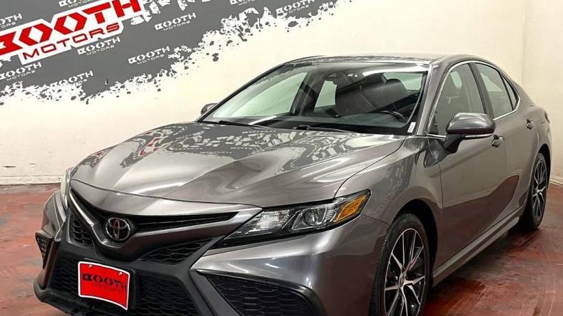 TOYOTA CAMRY 2022 4T1G11AK2NU667178 image