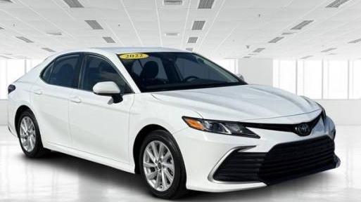 TOYOTA CAMRY 2022 4T1C11AKXNU642415 image