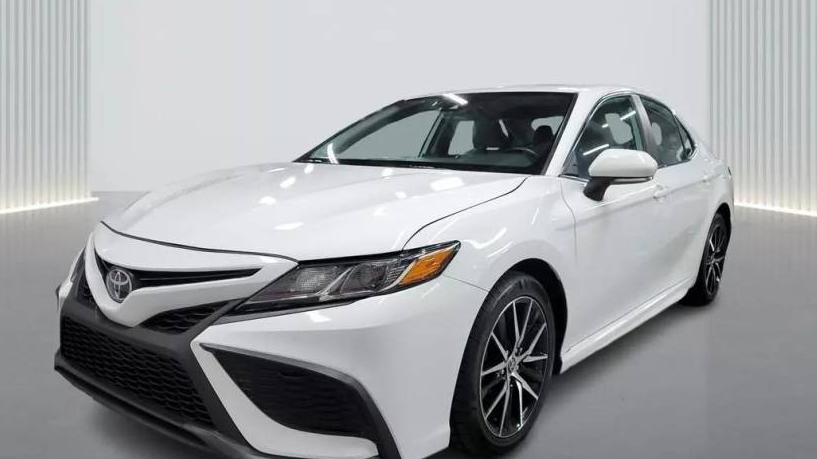 TOYOTA CAMRY 2022 4T1G11AK4NU697086 image