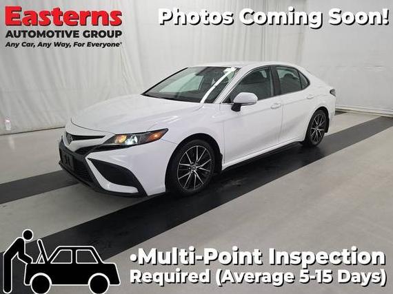 TOYOTA CAMRY 2022 4T1G11BK5NU066538 image