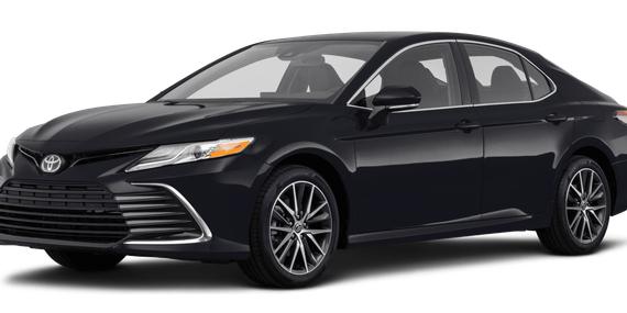 TOYOTA CAMRY 2022 4T1C11AK8NU067800 image