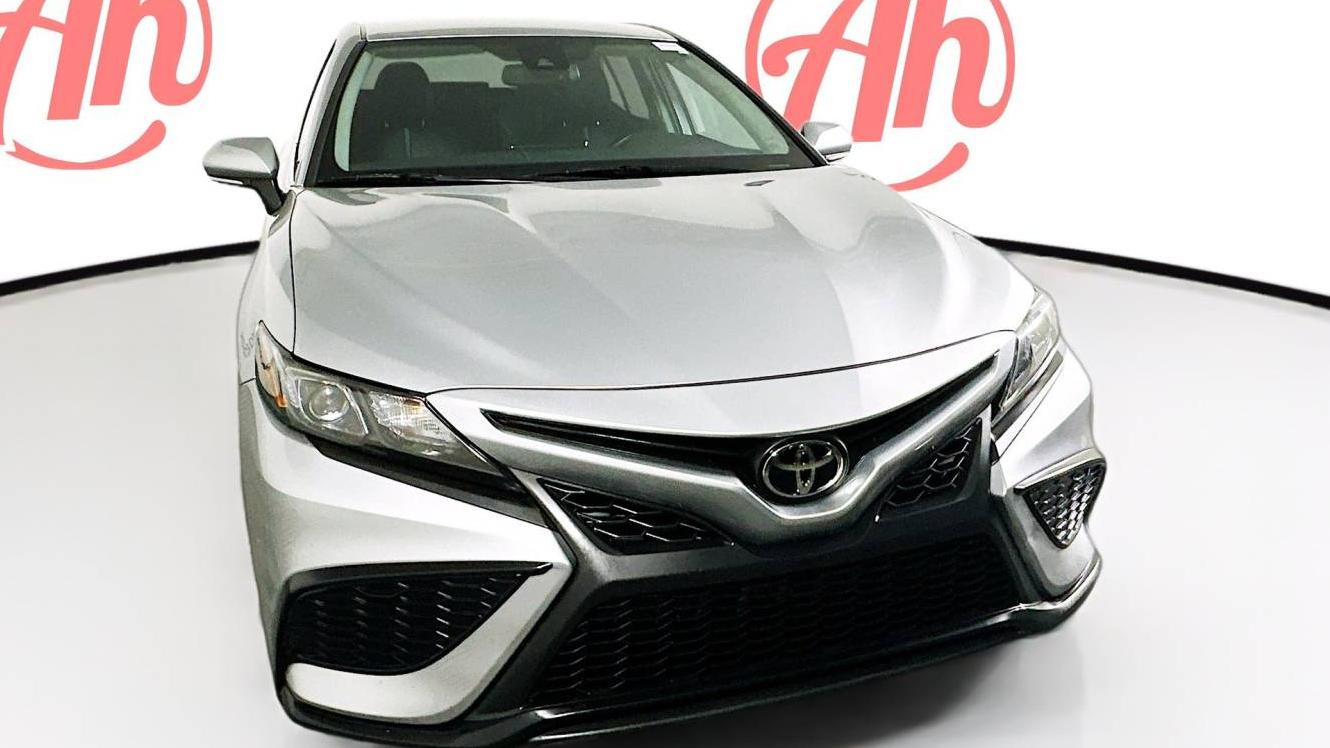 TOYOTA CAMRY 2022 4T1T11AK2NU625592 image