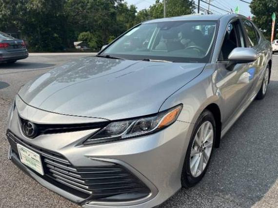 TOYOTA CAMRY 2022 4T1C11AK5NU692865 image