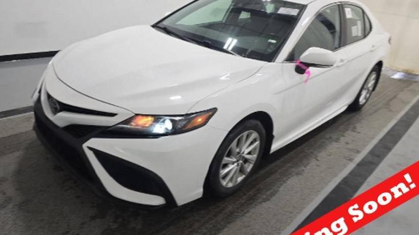 TOYOTA CAMRY 2022 4T1G11AK7NU687555 image