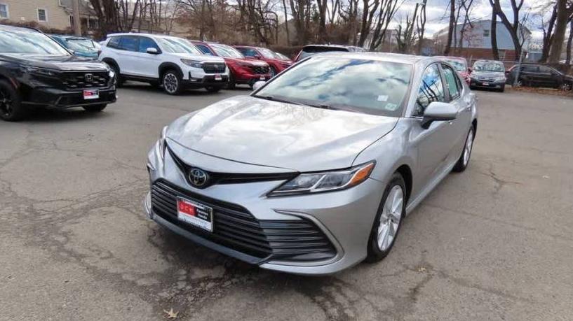 TOYOTA CAMRY 2022 4T1C11AKXNU685085 image