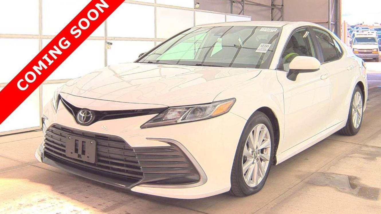 TOYOTA CAMRY 2022 4T1C11AK3NU057692 image