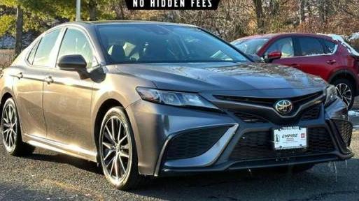 TOYOTA CAMRY 2022 4T1G11BK7NU057453 image