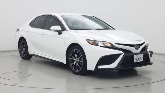 TOYOTA CAMRY 2022 4T1T11AKXNU064459 image