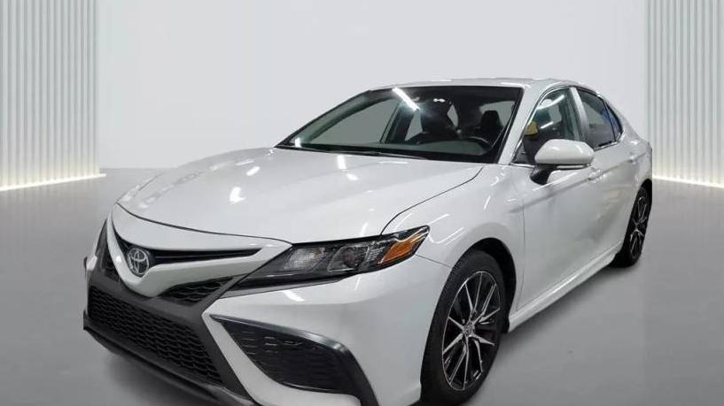 TOYOTA CAMRY 2022 4T1G11AKXNU065189 image