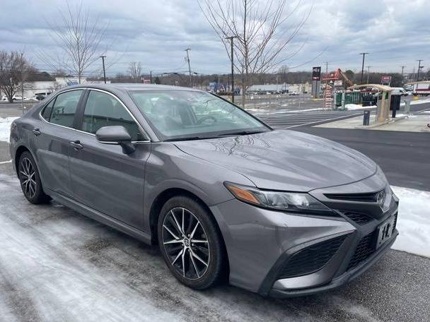 TOYOTA CAMRY 2022 4T1G11AK7NU632460 image