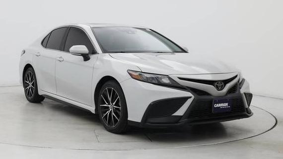 TOYOTA CAMRY 2022 4T1T11AK2NU020262 image