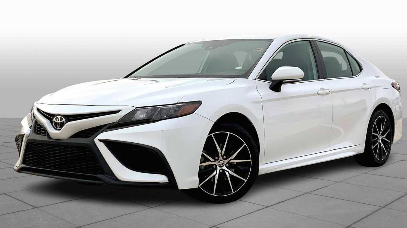 TOYOTA CAMRY 2022 4T1G11AK3NU069455 image