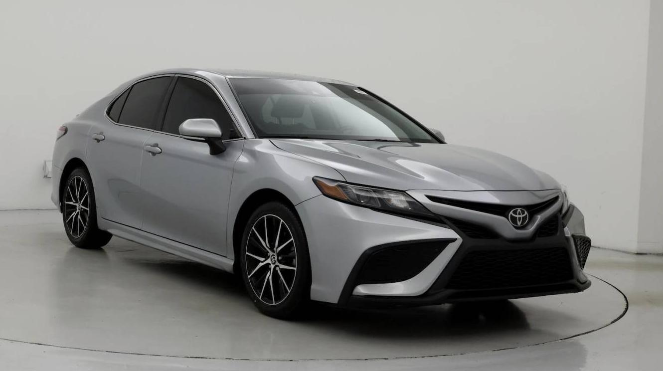 TOYOTA CAMRY 2022 4T1G11AK5NU629427 image