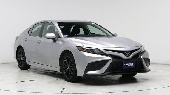 TOYOTA CAMRY 2022 4T1G11AK8NU705089 image