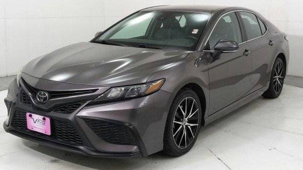 TOYOTA CAMRY 2022 4T1G11AK3NU677072 image