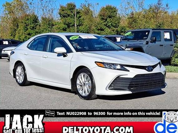 TOYOTA CAMRY 2022 4T1C11AK1NU022908 image