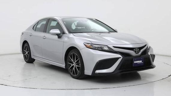 TOYOTA CAMRY 2022 4T1G11AK5NU063236 image